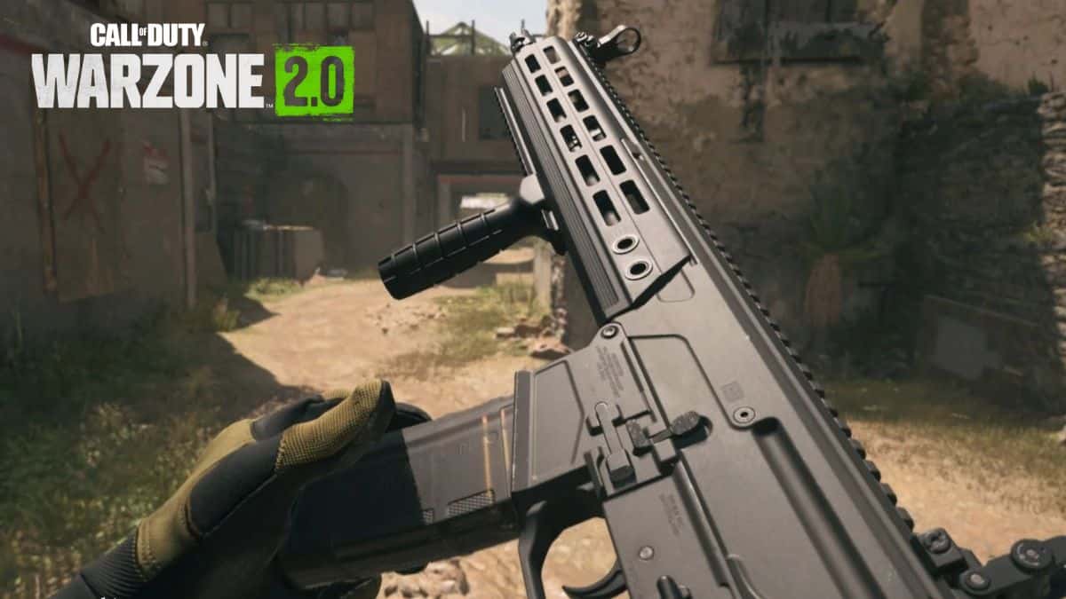 Warzone 2 players using M13B