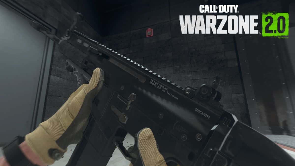 Warzone 2 player holding TAQ-V