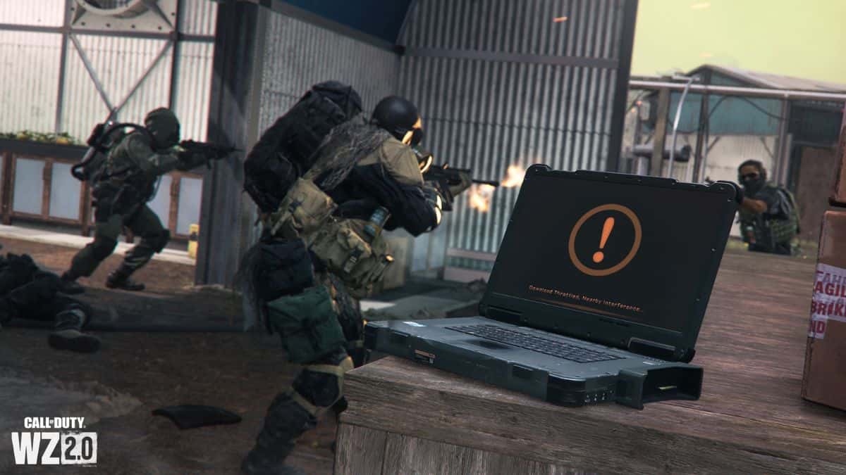 Warzone 2 player completing Data Heist