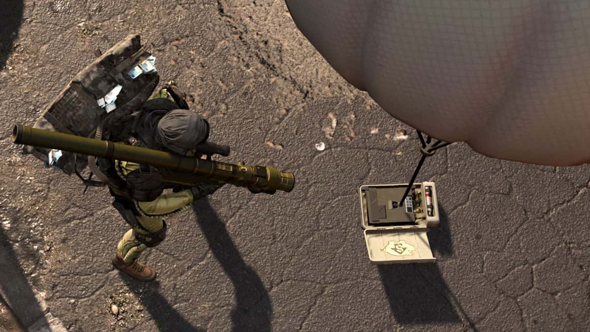 Warzone player using Plunder Cash balloon