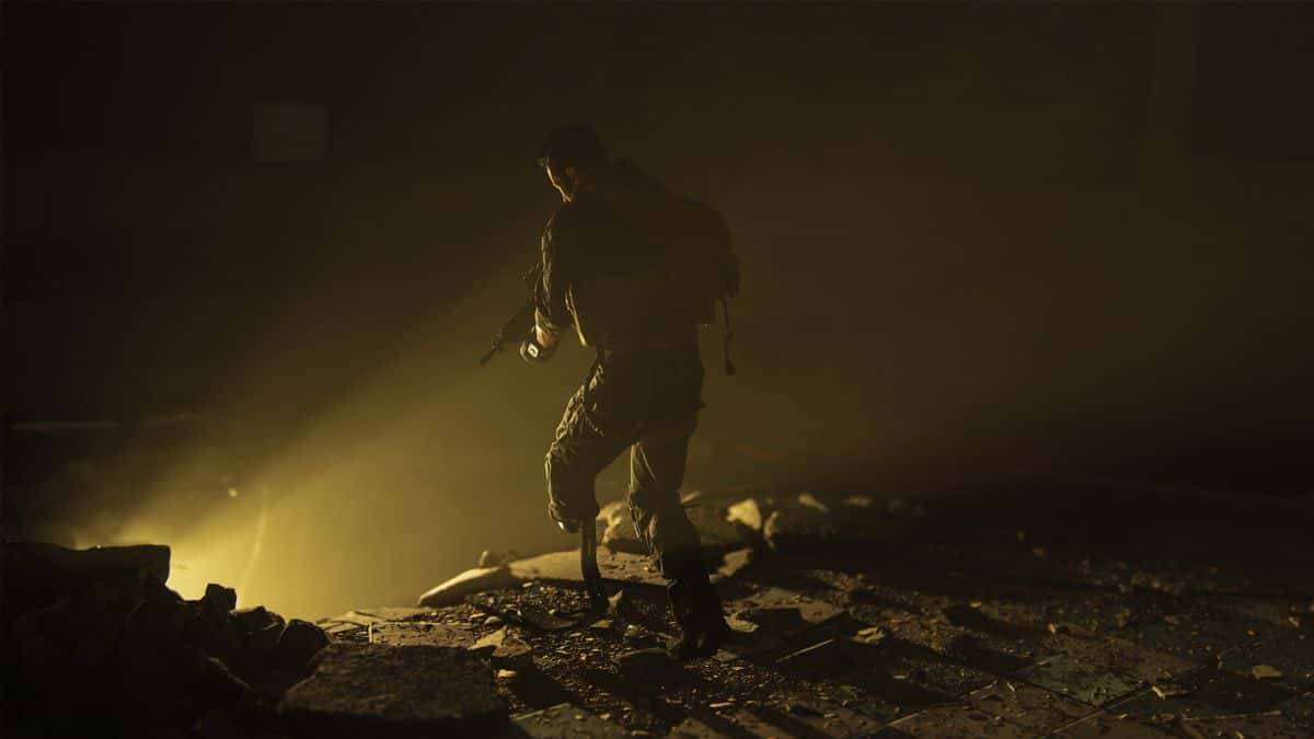 Modern Warfare 2 Operator in cave
