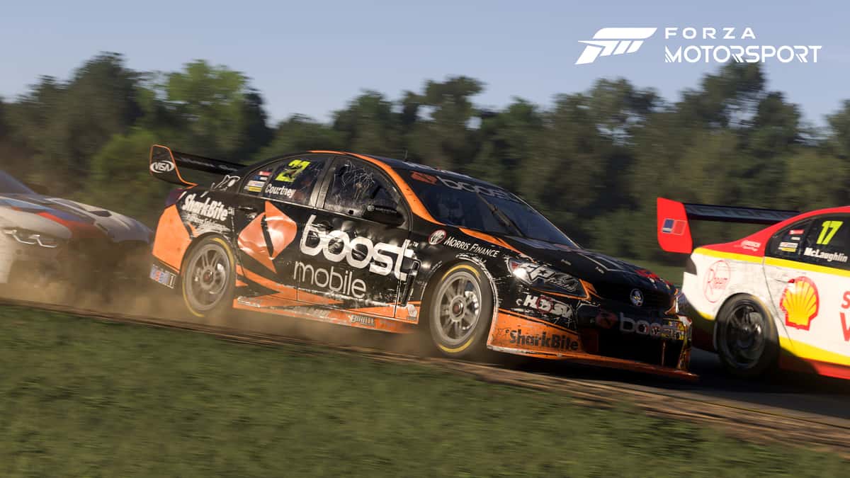 Dented car racing on a dirt in Forza Motorsport