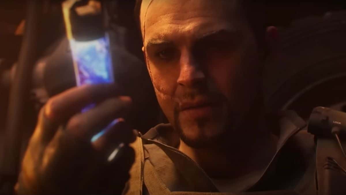 modern warfare 3 Zakhaev looking at zombies vial in mw3 zombies trailer