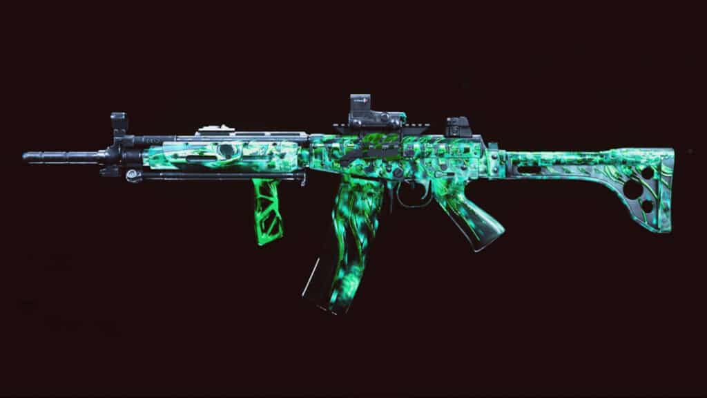 A weapon with reactive camo in Warzone