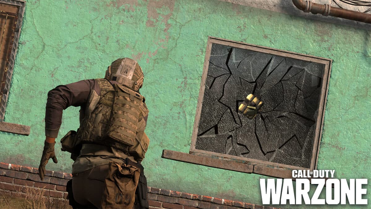Warzone player throwing C4 through broken window