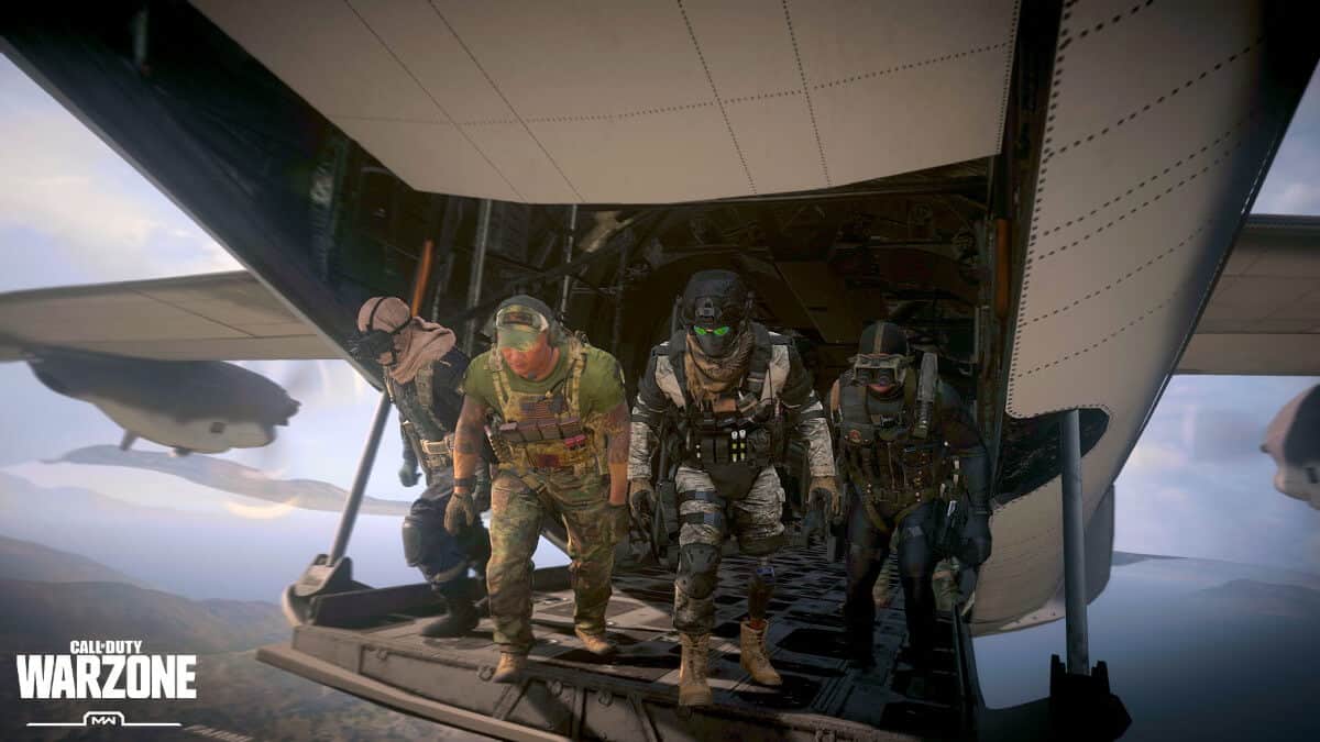 Warzone squad looking out of plane