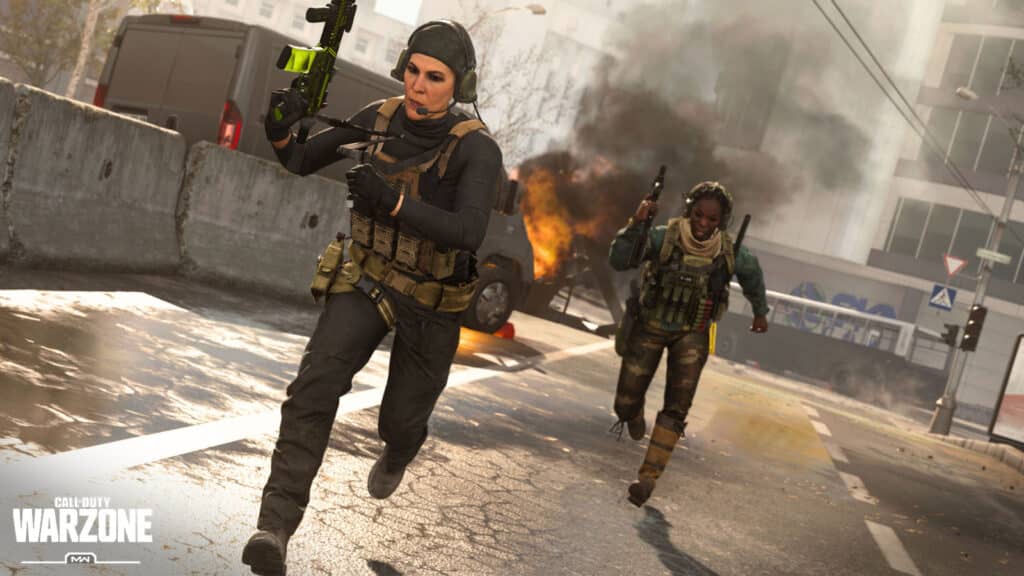 Call of Duty Warzone players running in Downtown 