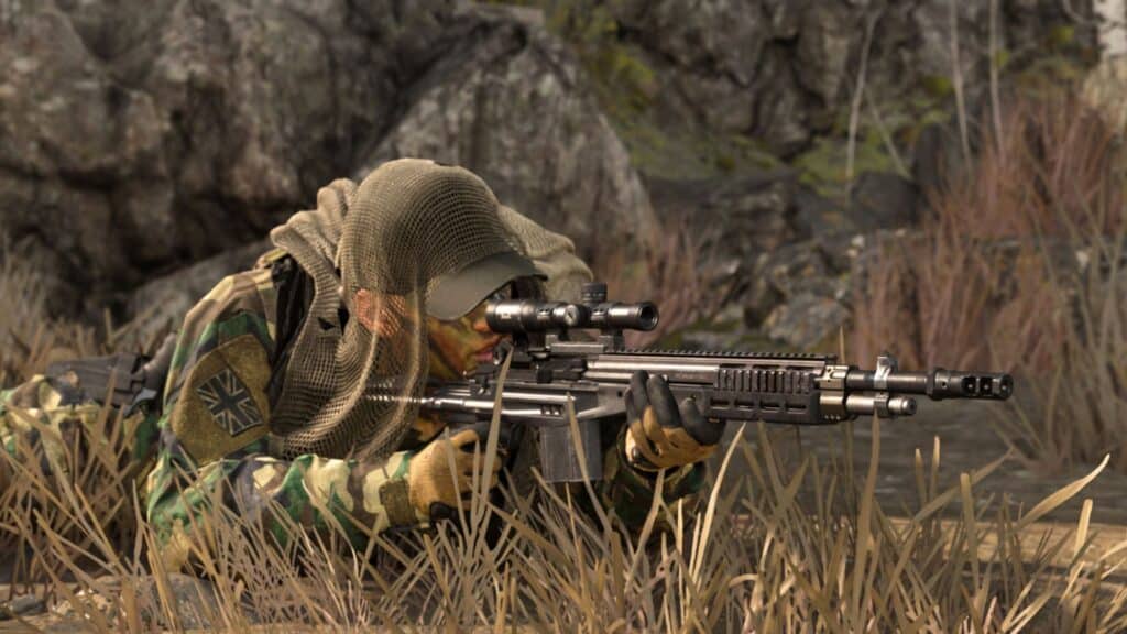 cod warzone player aiming down sniper rifle