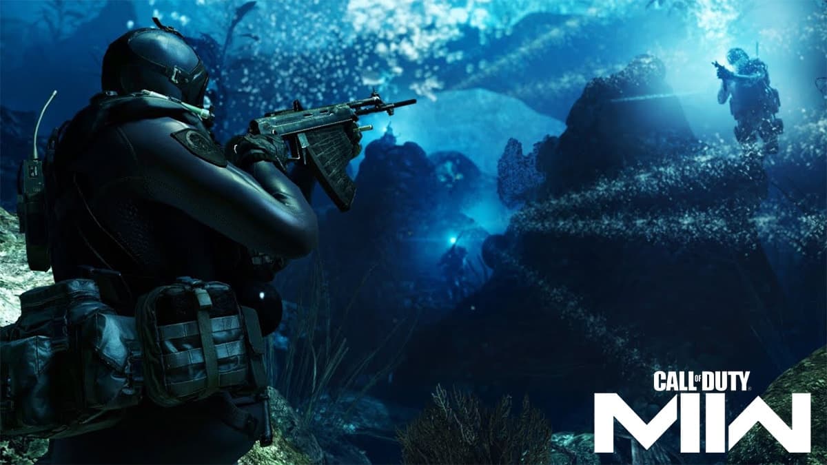 Call of Duty players fighting underwater