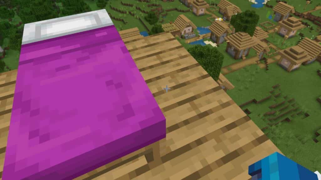 Purple bed in Minecraft 