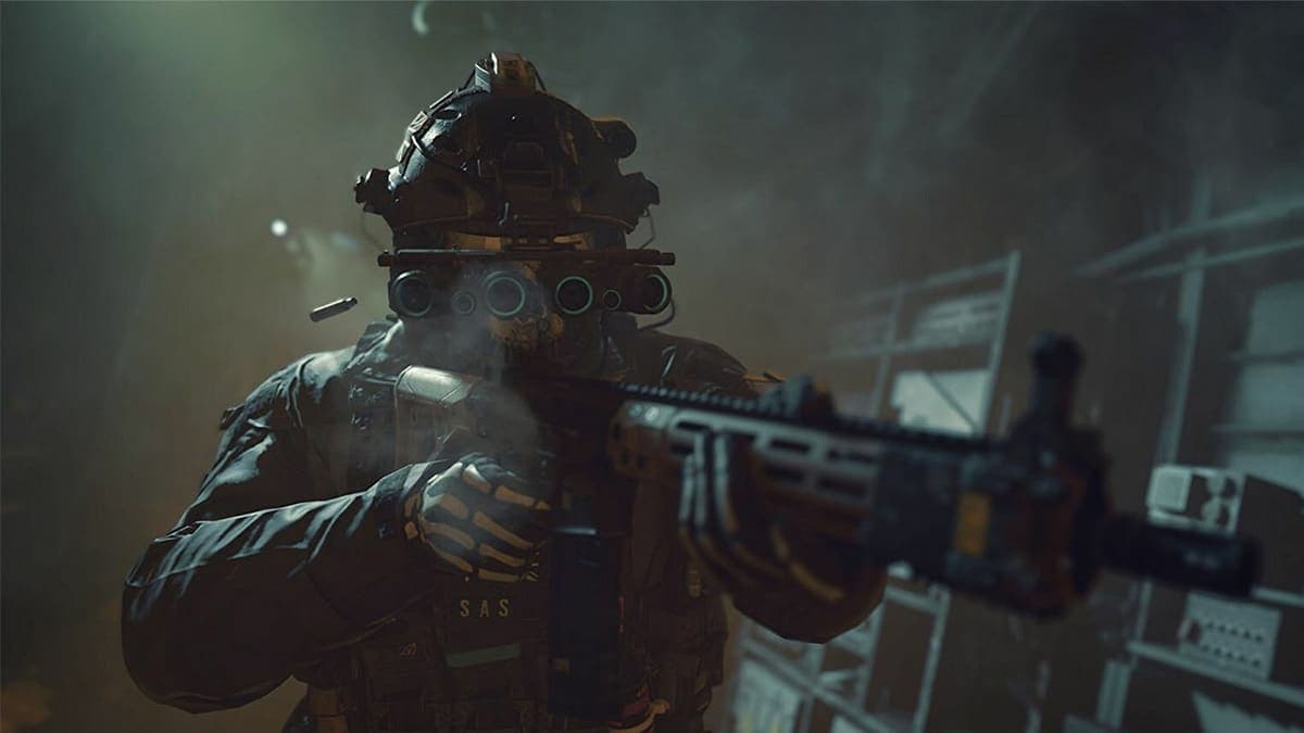 Modern Warfare 2 player aiming down sights