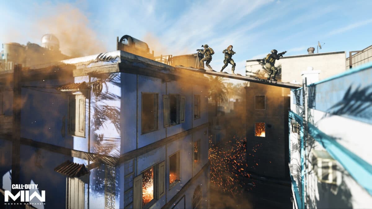 modern warfare 2 operators crossing buildings on rooftops