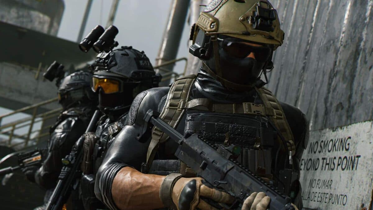mw2 operators up against a wall