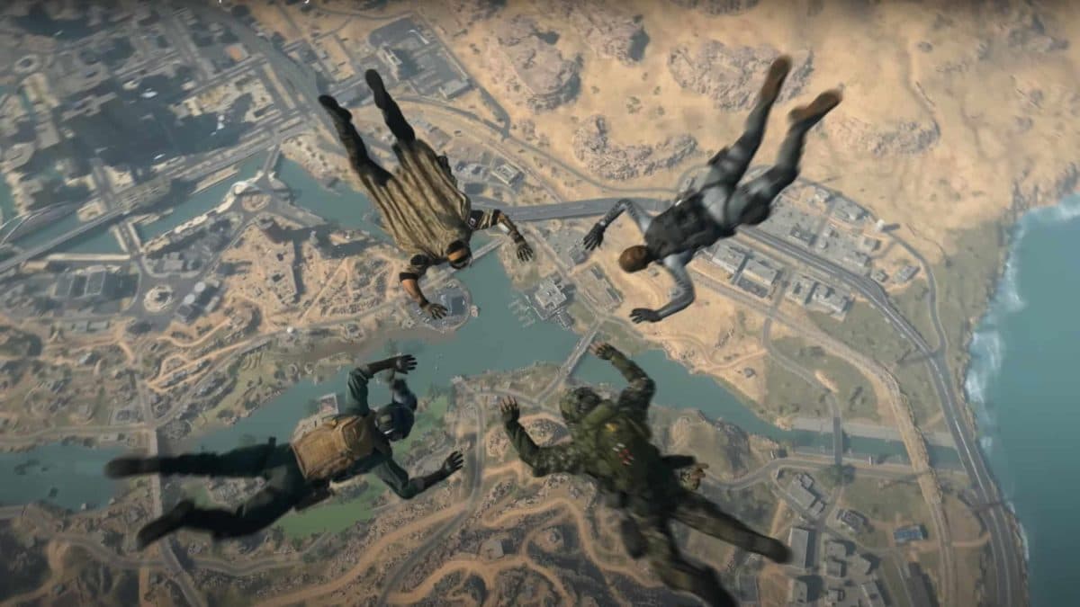 warzone 2 operators diving into Al Mazrah