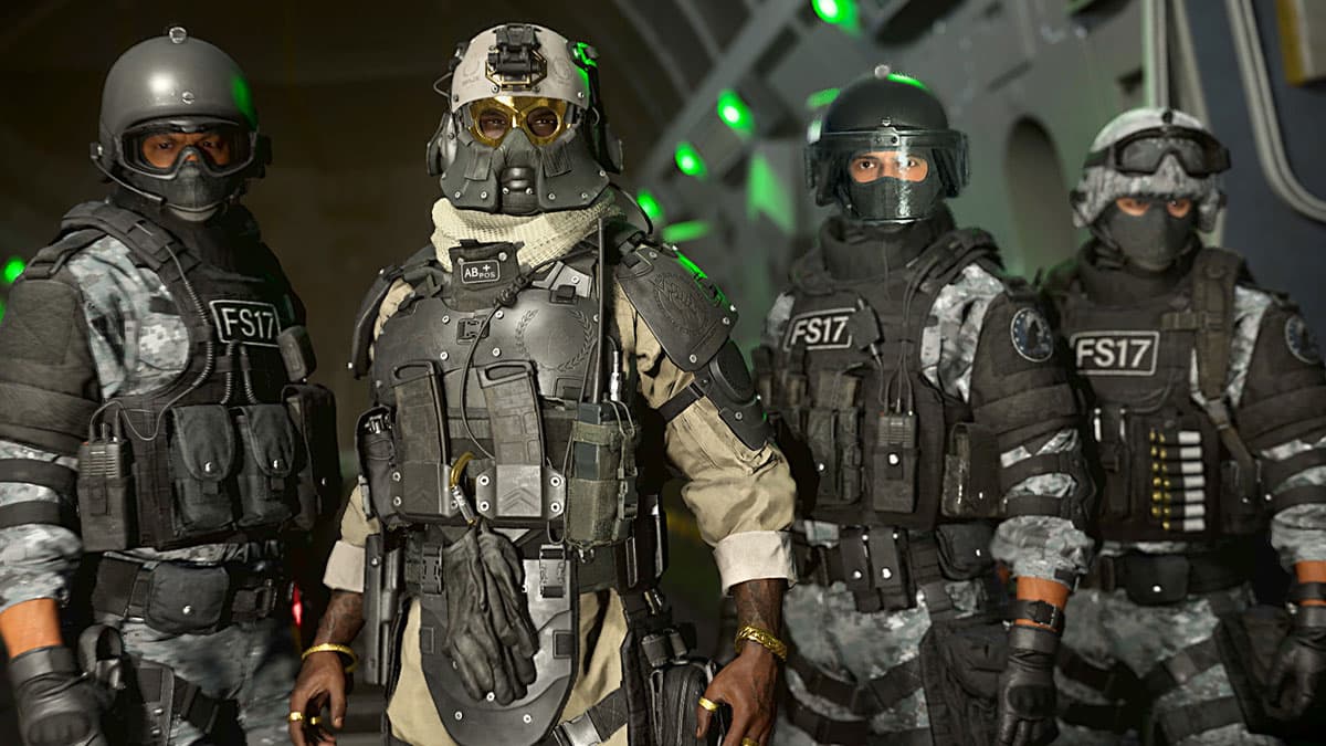 Group of Call of Duty Warzone 2 Operators in deployment plane