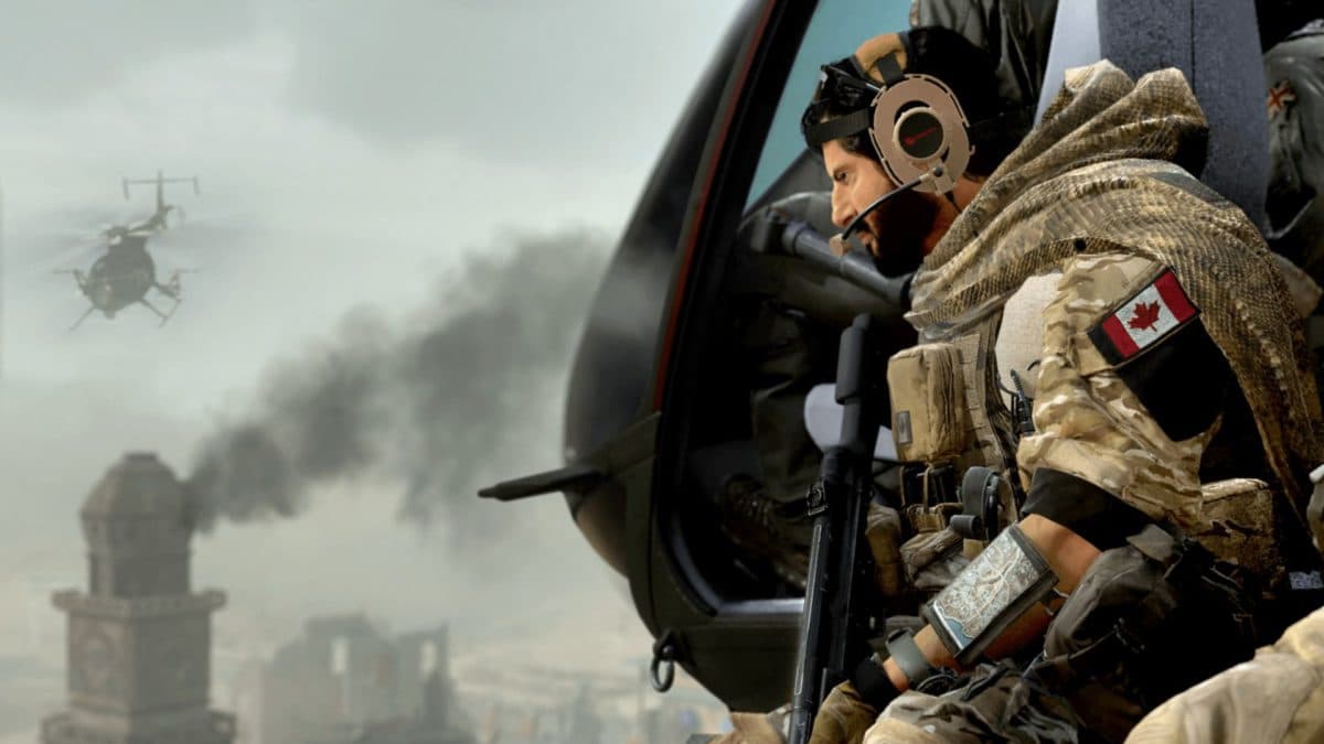 cod warzone 2 operator in helicopter
