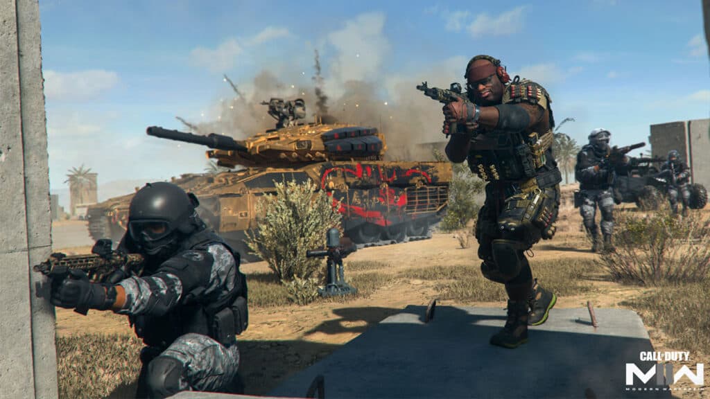 Modern Warfare 2 players fighting beside tank