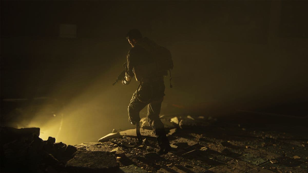 Modern Warfare 2 Operator in cave
