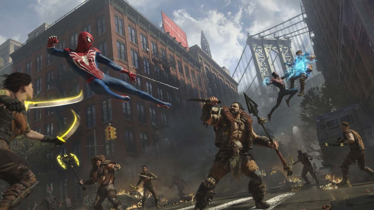 Spider-Man fighting enemies in Spider-Man 2