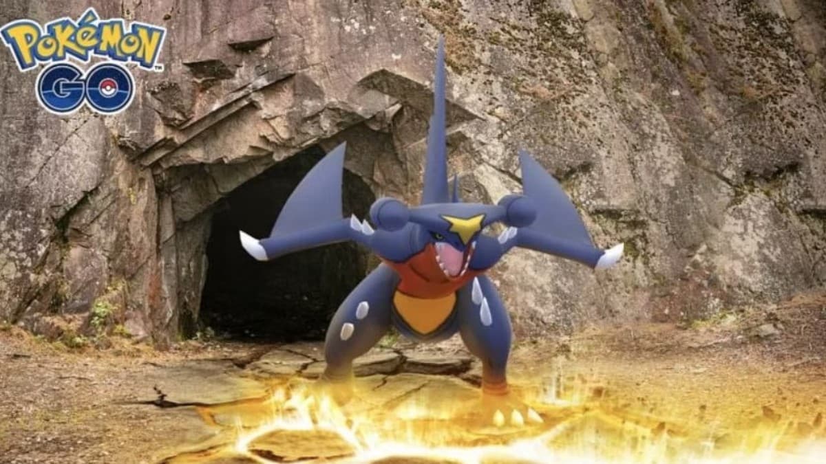 pokemon go shiny garchomp in pvp and pvp battle