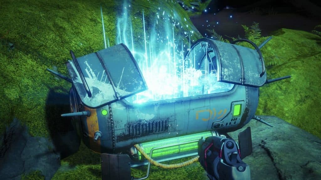 A reward chest filled with Glimmer in Destiny 2.