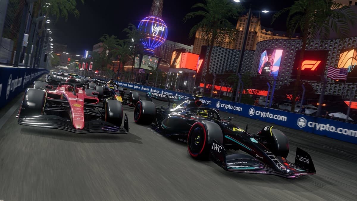 Lewis Hamilton overtaking Carlos Sainz in F1 24 Las Vegas GP