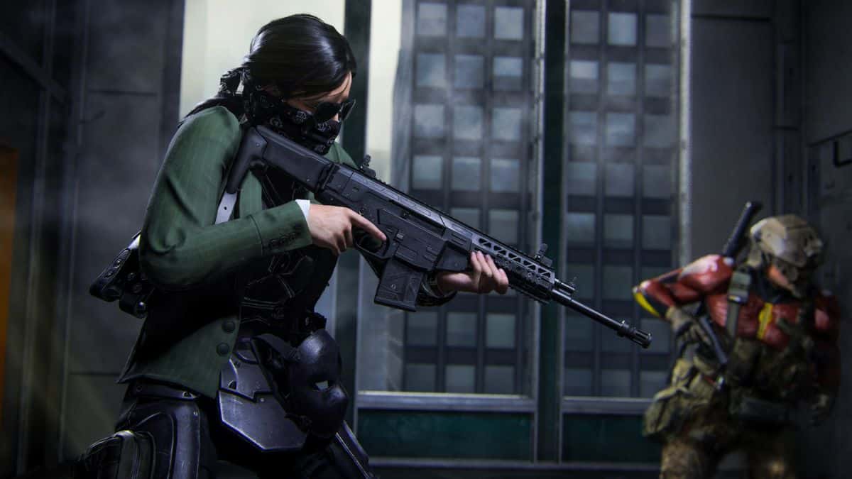 MW3 and Warzone character holding weapon