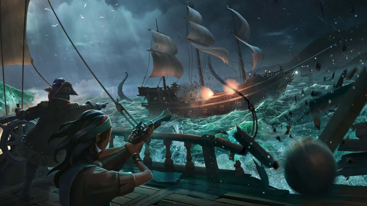 Naval combat in Sea of Thieves
