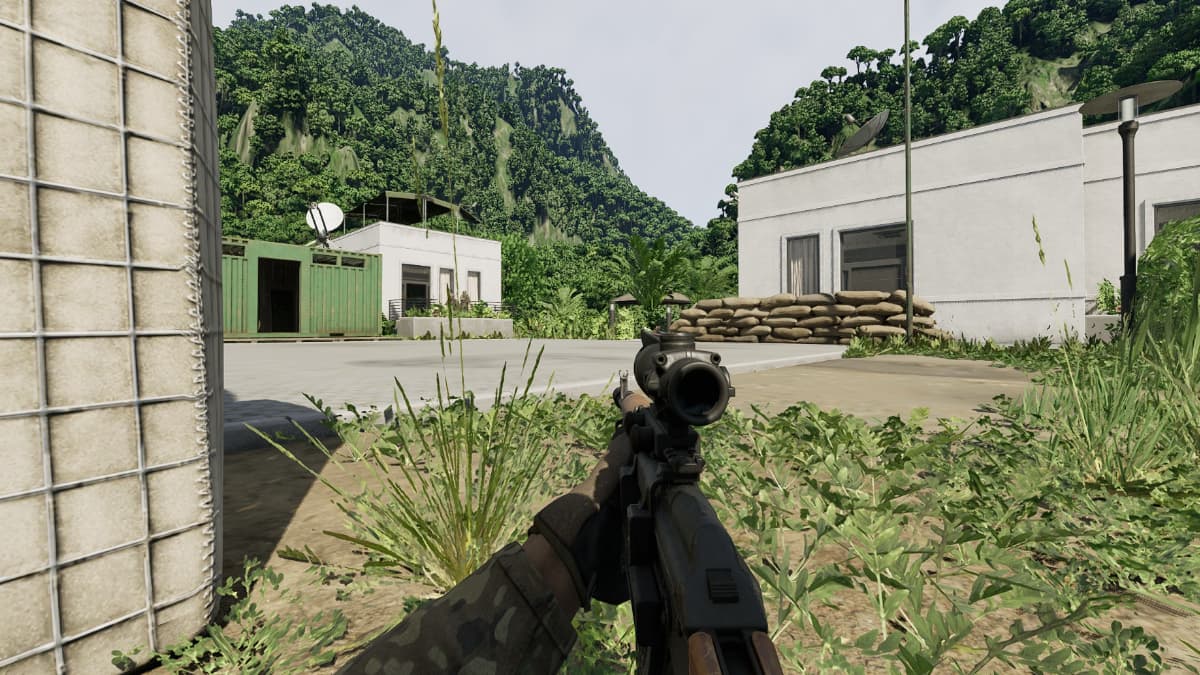 Character holding a weapon in Gray Zone Warfare